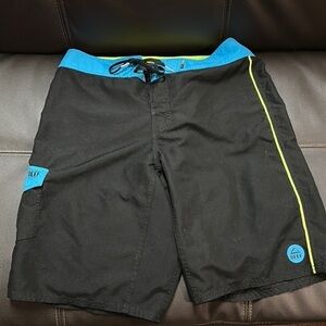 Mens reef boardshorts sz 32